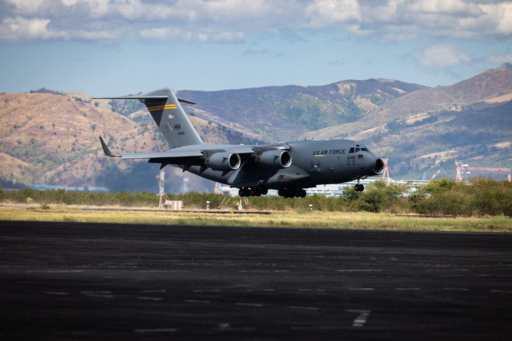 C17 Globemaster III Delivers Equipment in Support of of Philippines Oil-Spill Response