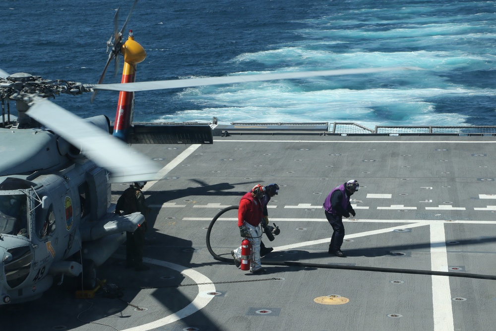 USS Kansas City (LCS 22) Participates in a Helicopter Refueling Evolution