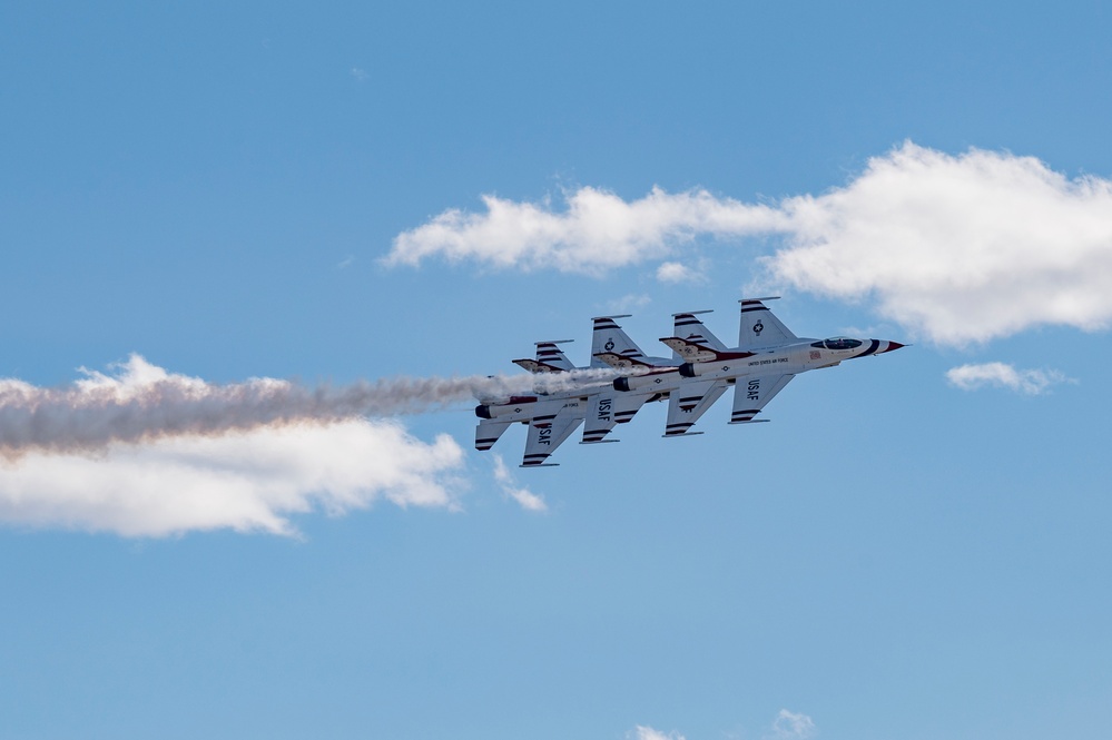 DVIDS Images Thunder and Lightning Over Arizona Air Show, Heroes