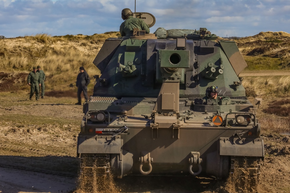 Polish soldiers Conduct Calibration Howitzer Operations during Dynamic Front 23