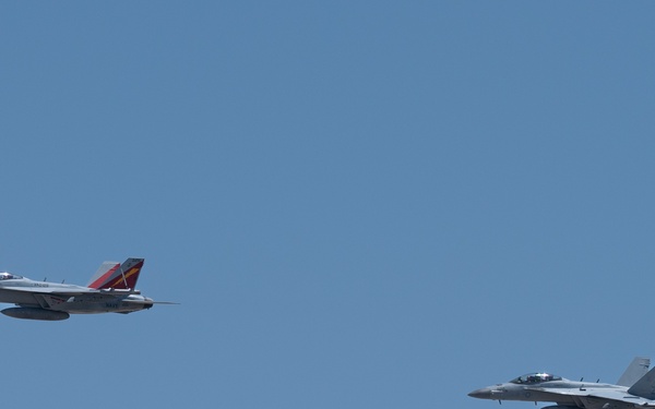 Thunder and Lightning over Arizona Airshow 2023