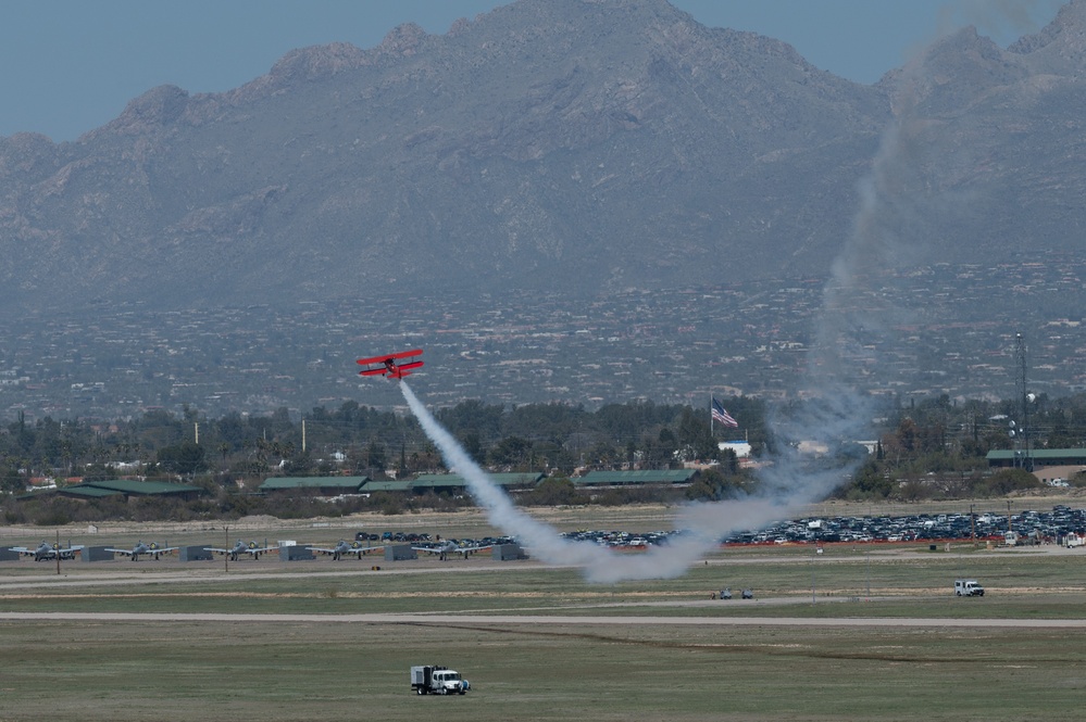Thunder and Lightning over Arizona Airshow 2023