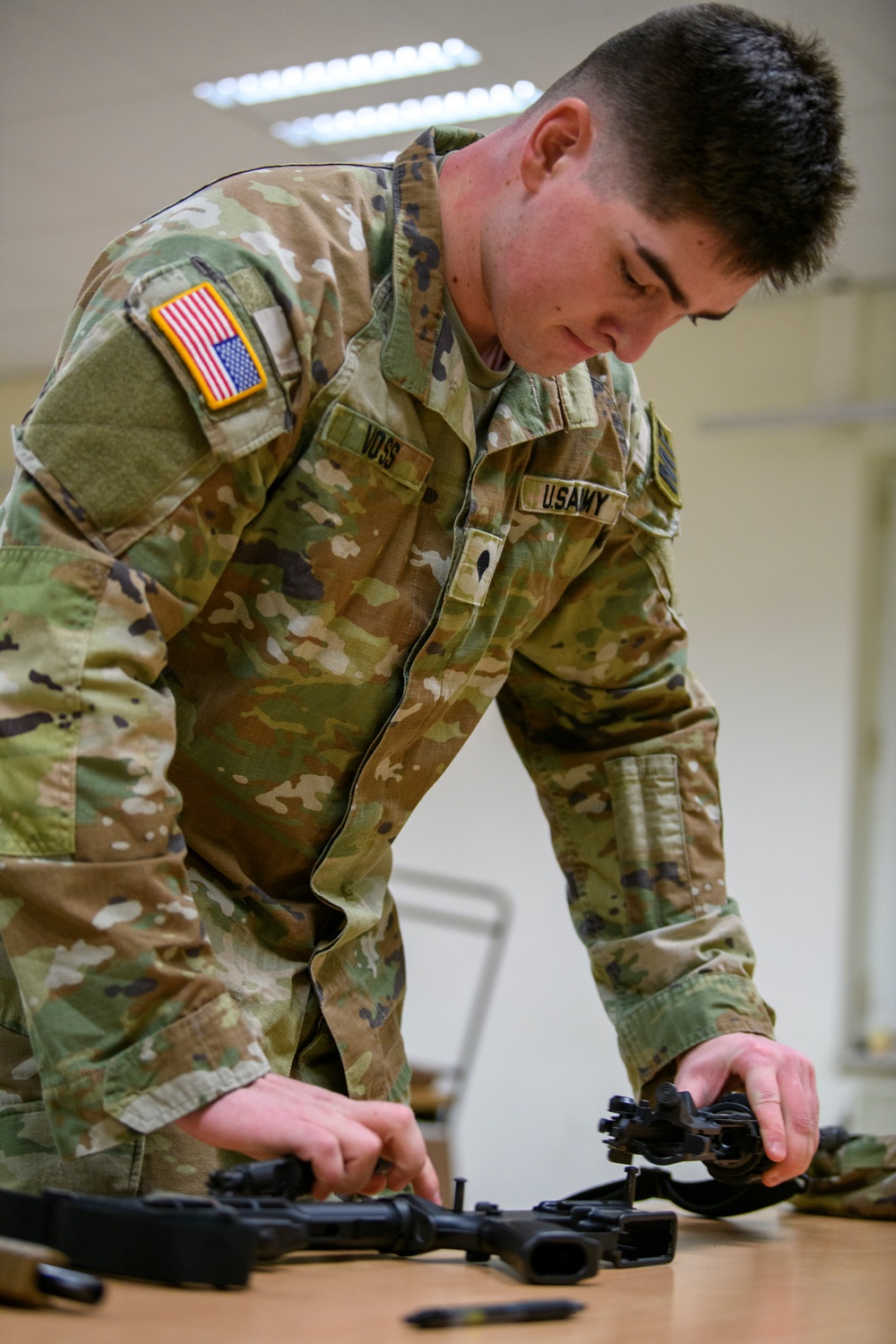 USAG Benelux Best Warrior Competition - Weapons (Dis)Assembly