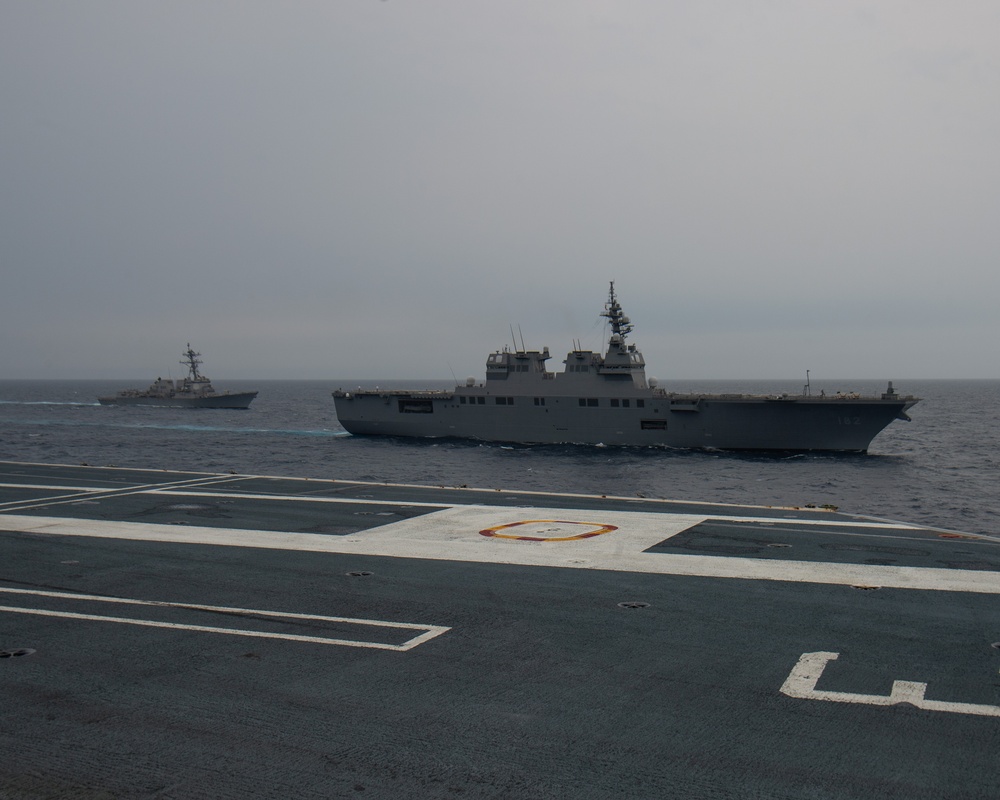 CSG11 Conducts Bilateral Maritime Exercise