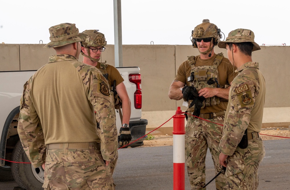 PSAB EOD and MWD conduct joint exercise
