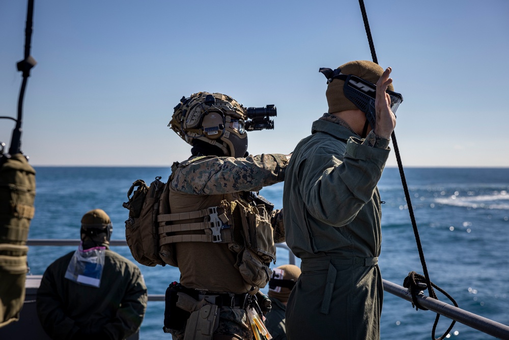 DVIDS - Images - 26th MEU VBSS [Image 5 of 8]