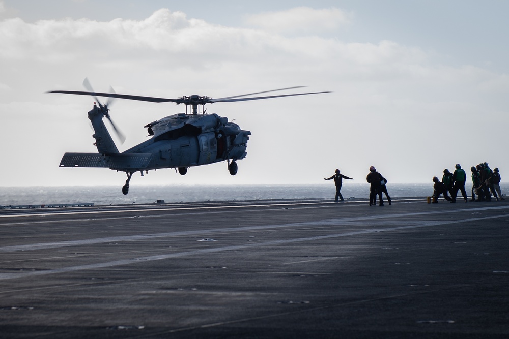 USS Carl Vinson (CVN) Conducts Flight Operations in the Pacific Ocean