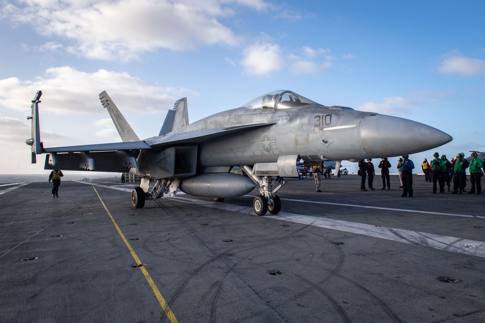 USS Carl Vinson (CVN) Sailors Conduct Flight Operations