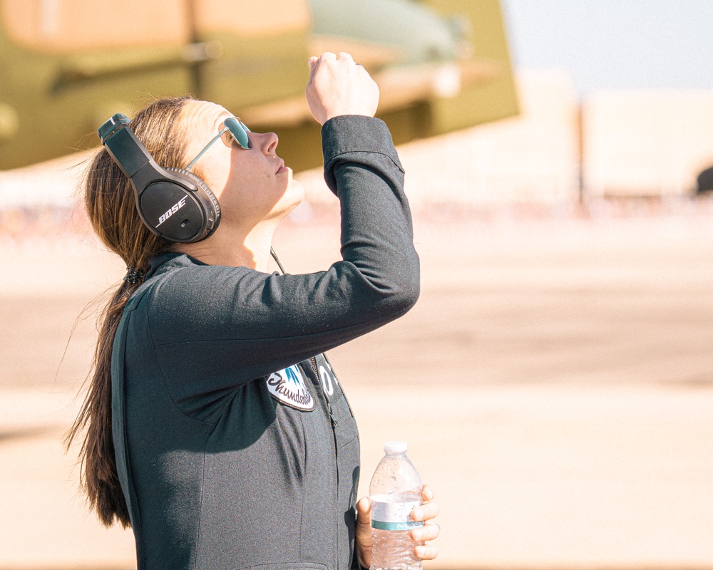 Thunderbirds Bring the Thunder to Arizona