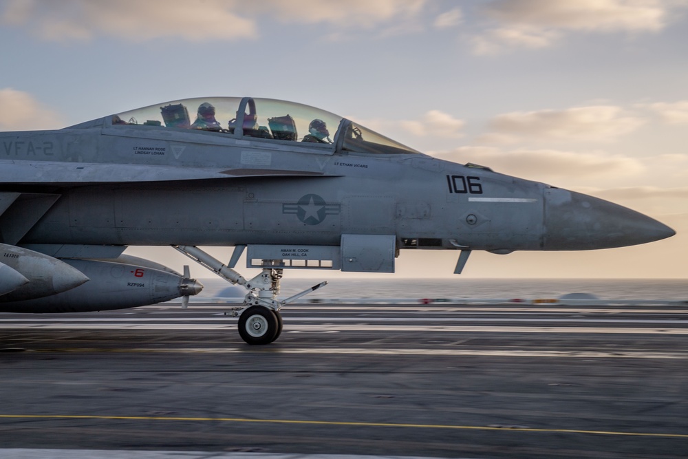 USS Carl Vinson (CVN) Conducts Flight Operations in the Pacific Ocean