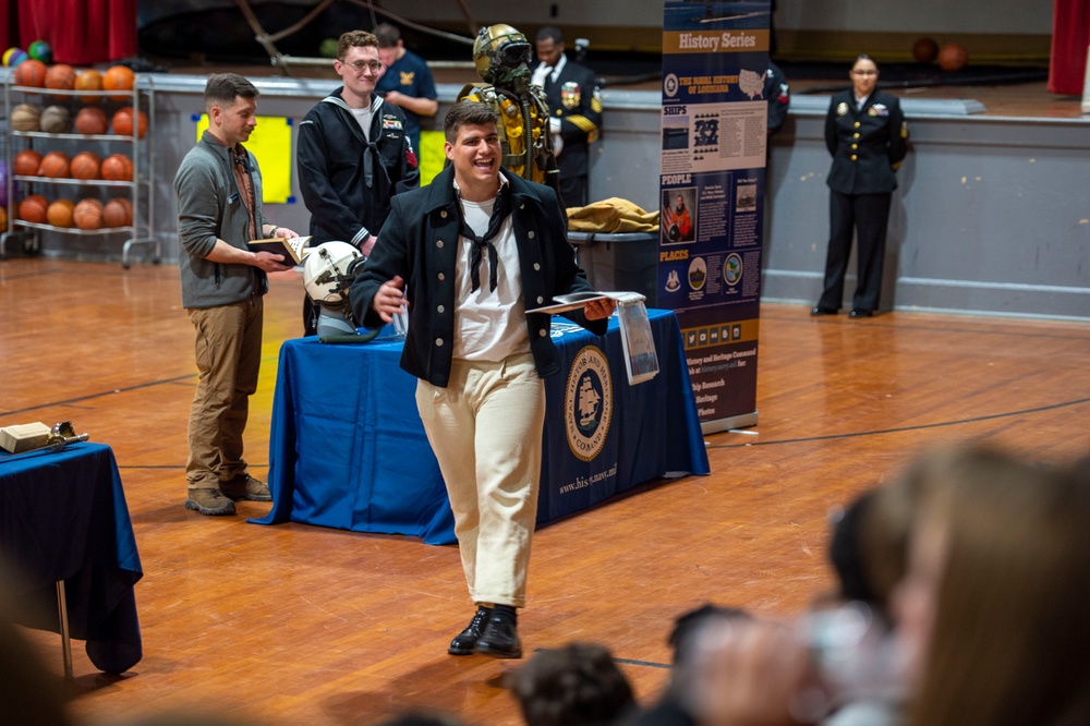 USS Constitution crew speaks at elementary school