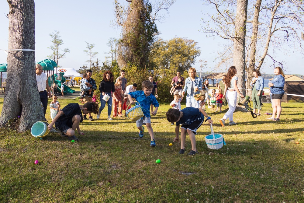 U.S. Marines with Combat Logistics Battalion 6 Hosts Family Day