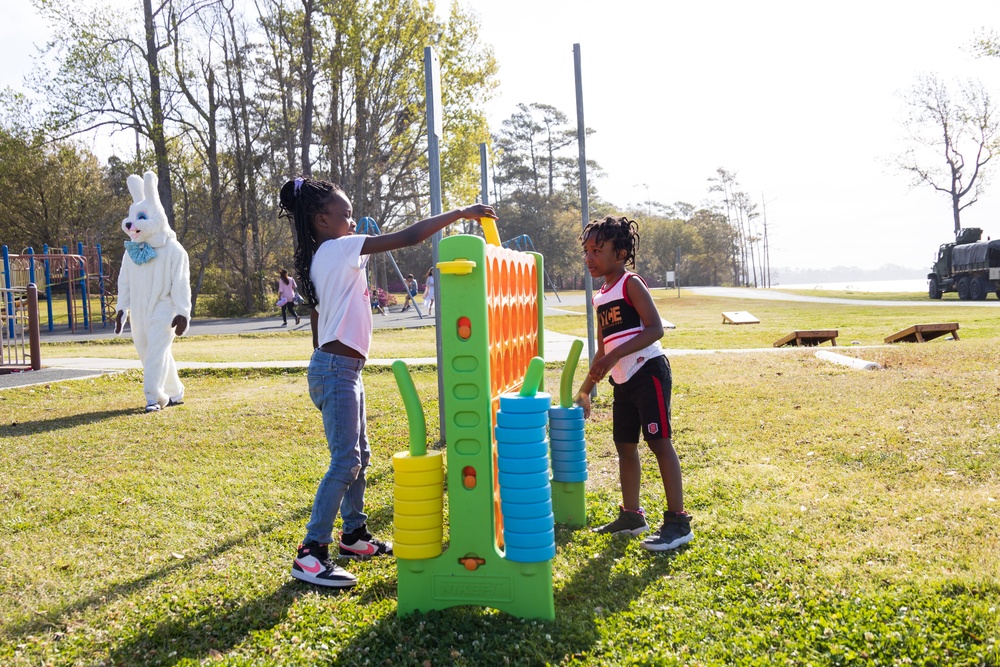 U.S. Marines with Combat Logistics Battalion 6 Hosts Family Day