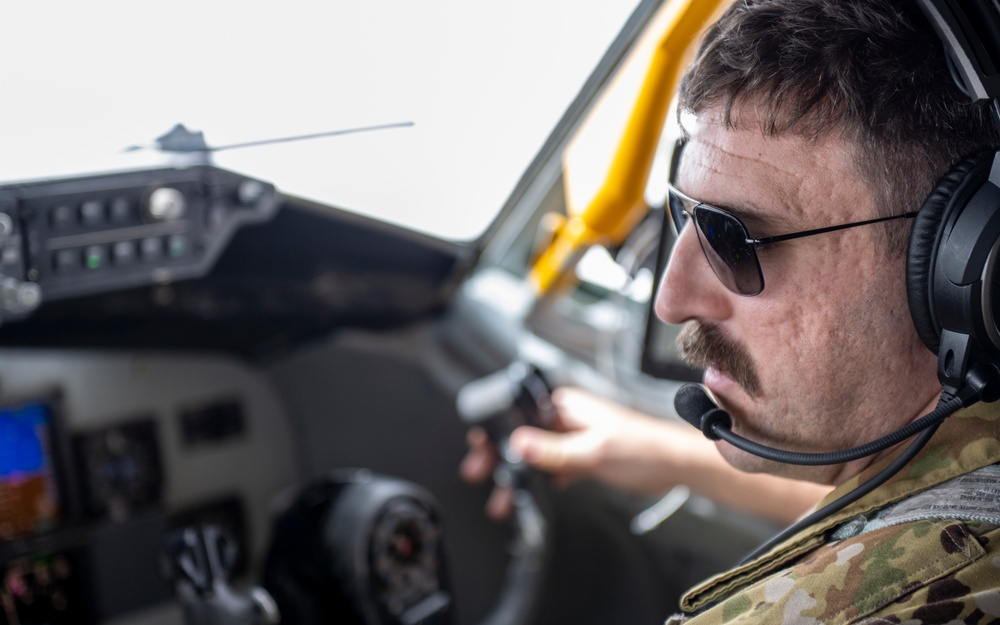 KC-135 Refuels strategic transport aircraft