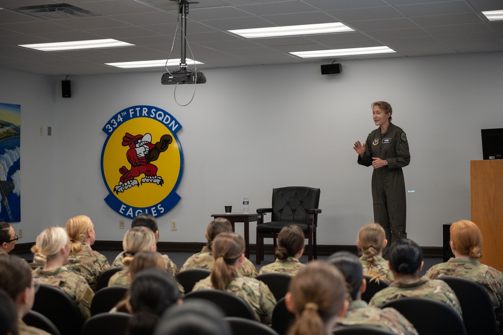 Maj. Gen. Leavitt visits SJAFB