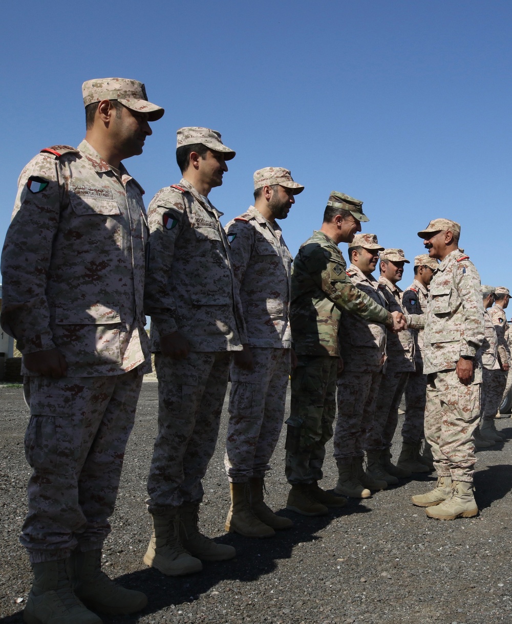 ASG-KU Commands Visits 15th Mubarak Armored Brigade, Kuwait Land Force, Range