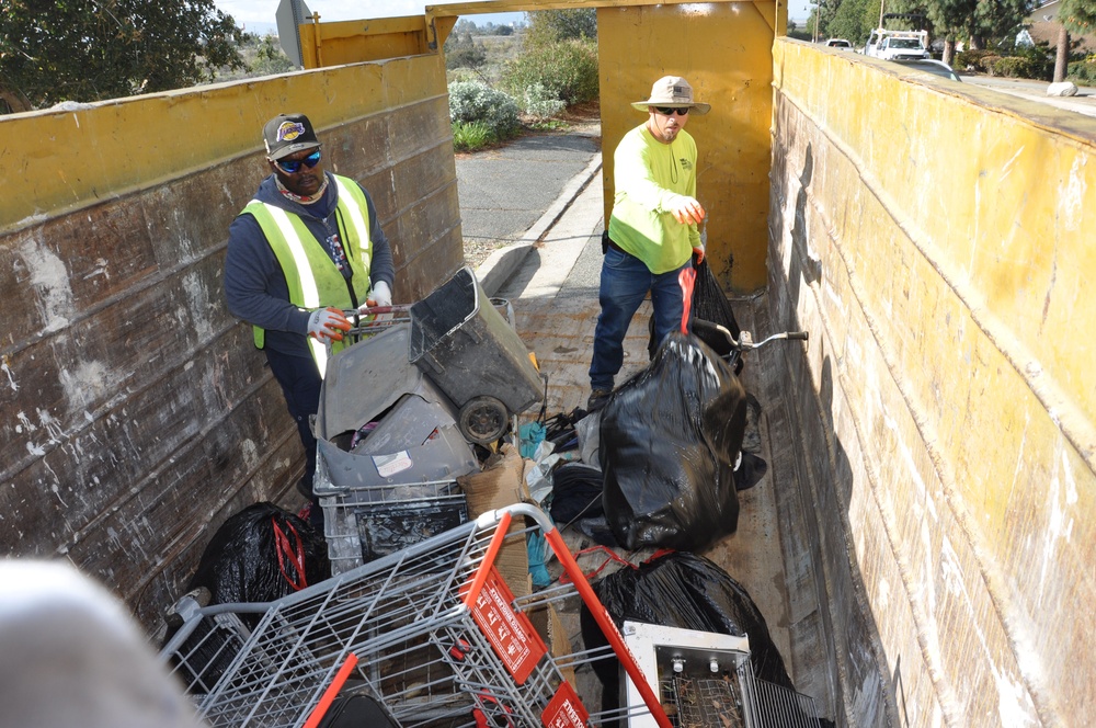 Corps removes 144 tons of debris from San Gabriel River