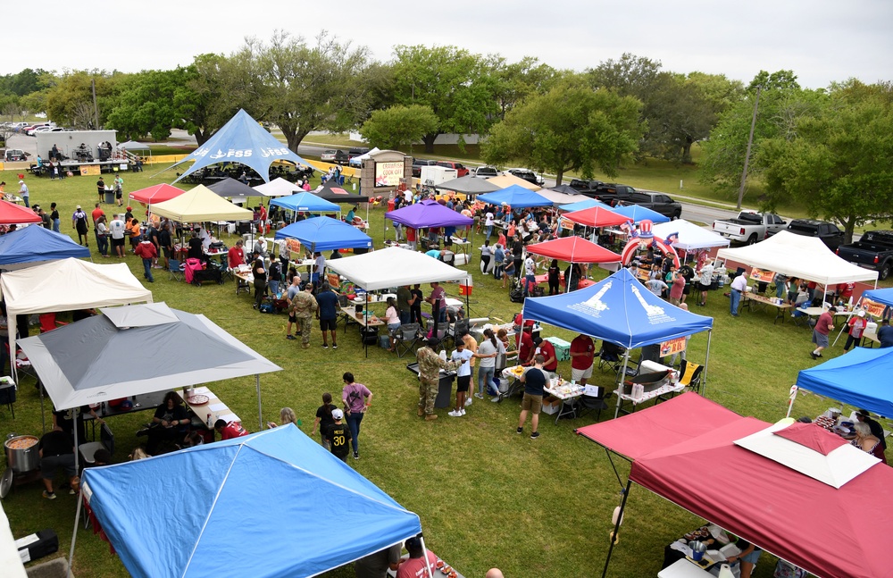 11th Annual Crawfish Cook-Off brings the heat