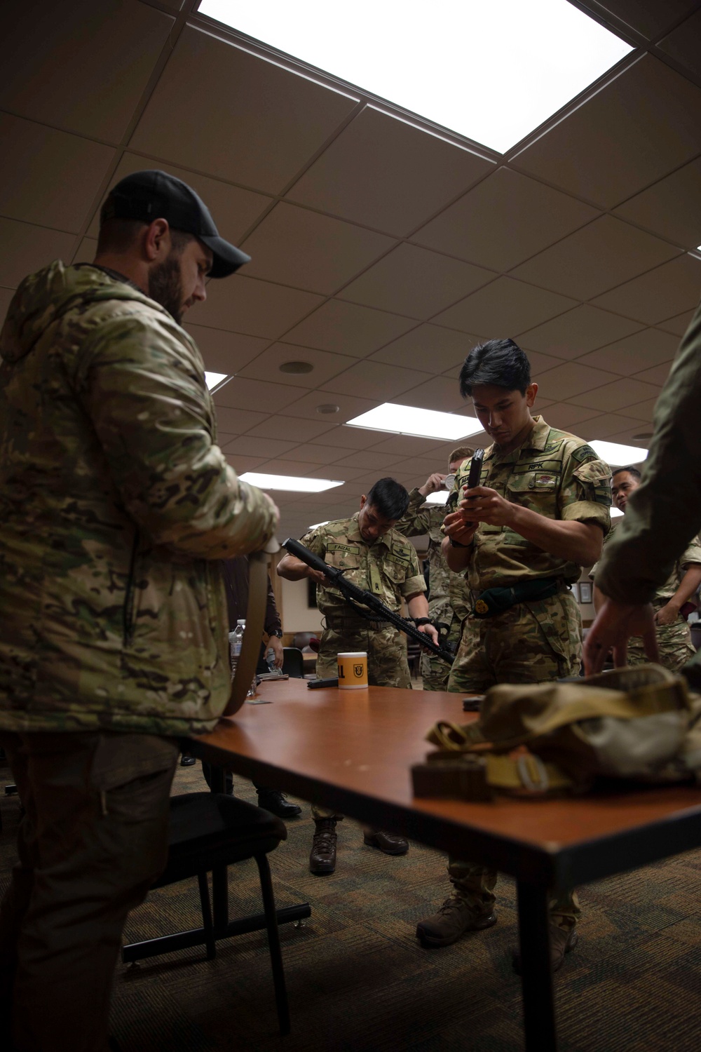 Prince Abdul Mateen of Brunei visits 1st Special Forces Group (Airborne)