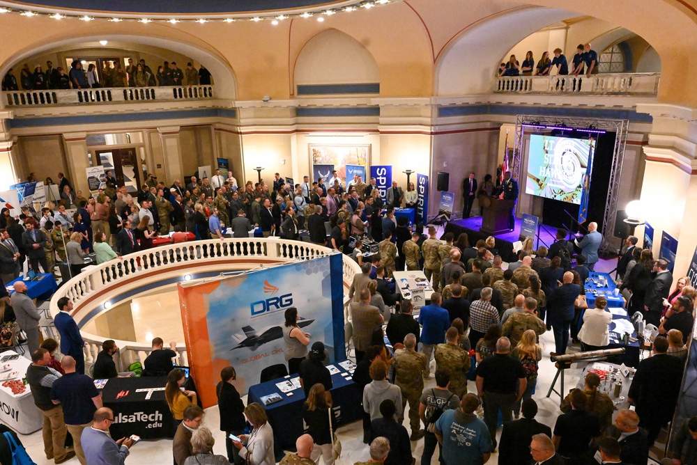 AAFB Airmen attend AERO OK at state capitol