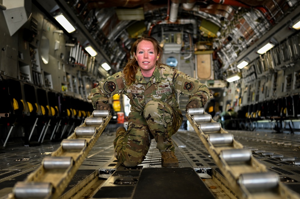 C-17s airlift tactical vehicles, equipment within CENTCOM AOR