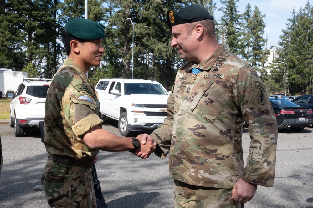 Prince Abdul Mateen of Brunei visits 1st Special Forces Group (Airborne)