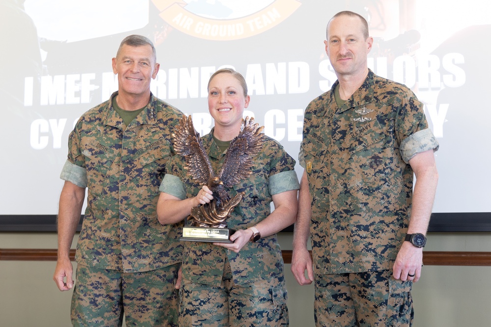 I MEF commanding general recognizes Marines, Sailors of the Year