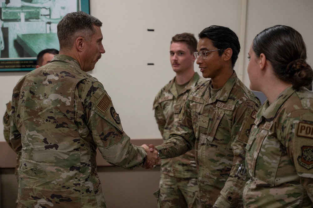 Maj. Gen. Klein visits 734 AMS