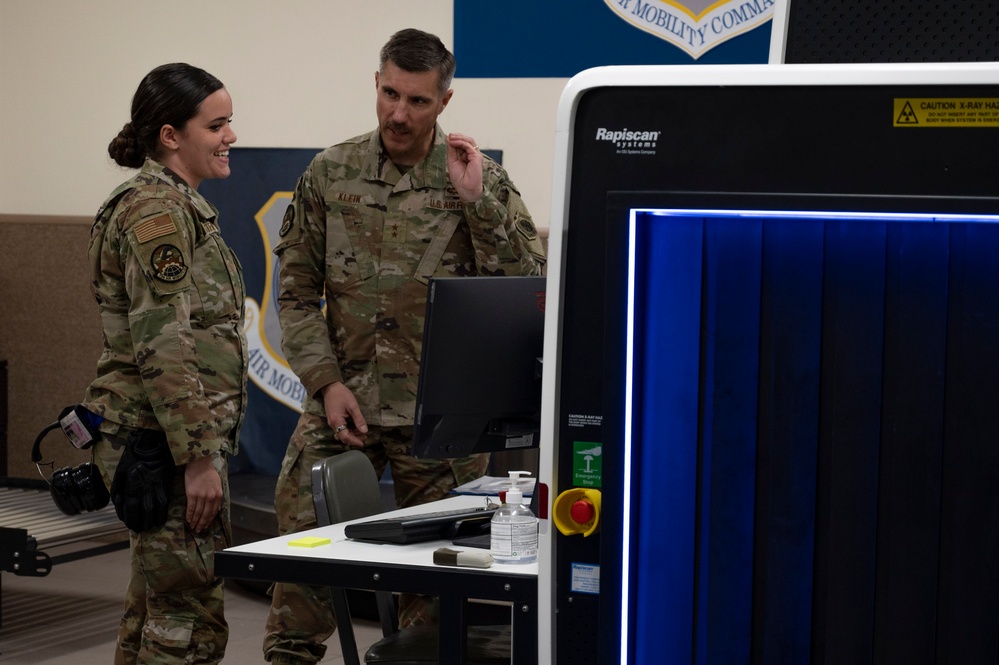 Maj. Gen. Klein visits 734 AMS