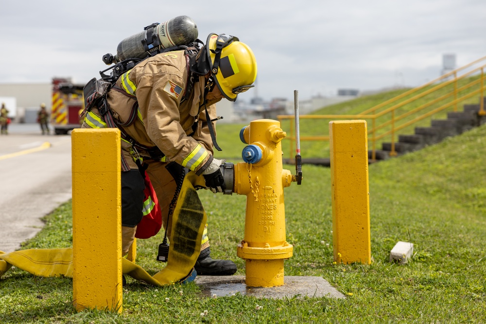 Fire Drill | Camp Kinser Firefighters Conduct Training