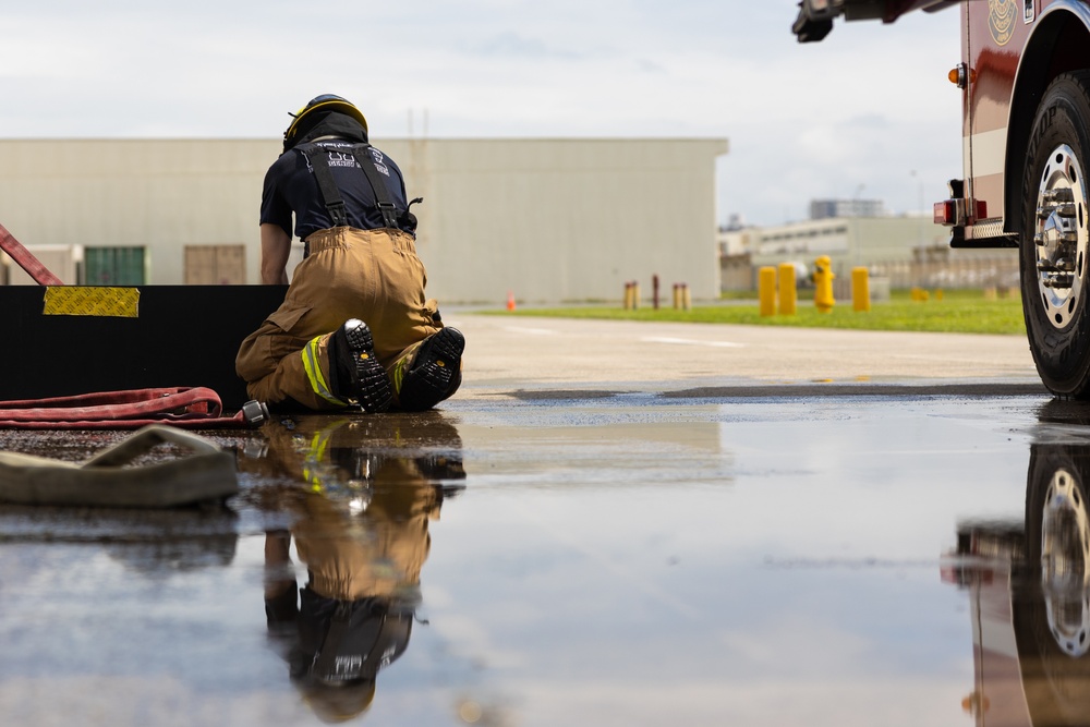 Fire Drill | Camp Kinser Firefighters Conduct Training