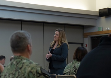 Navy Installation Leaders Collaborate at Training Symposium