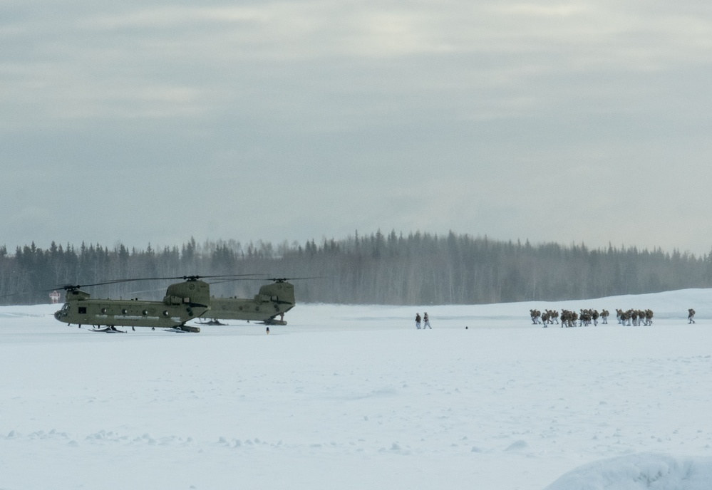 Spartans Conduct Air Movement During JPMRC-AK 23-02