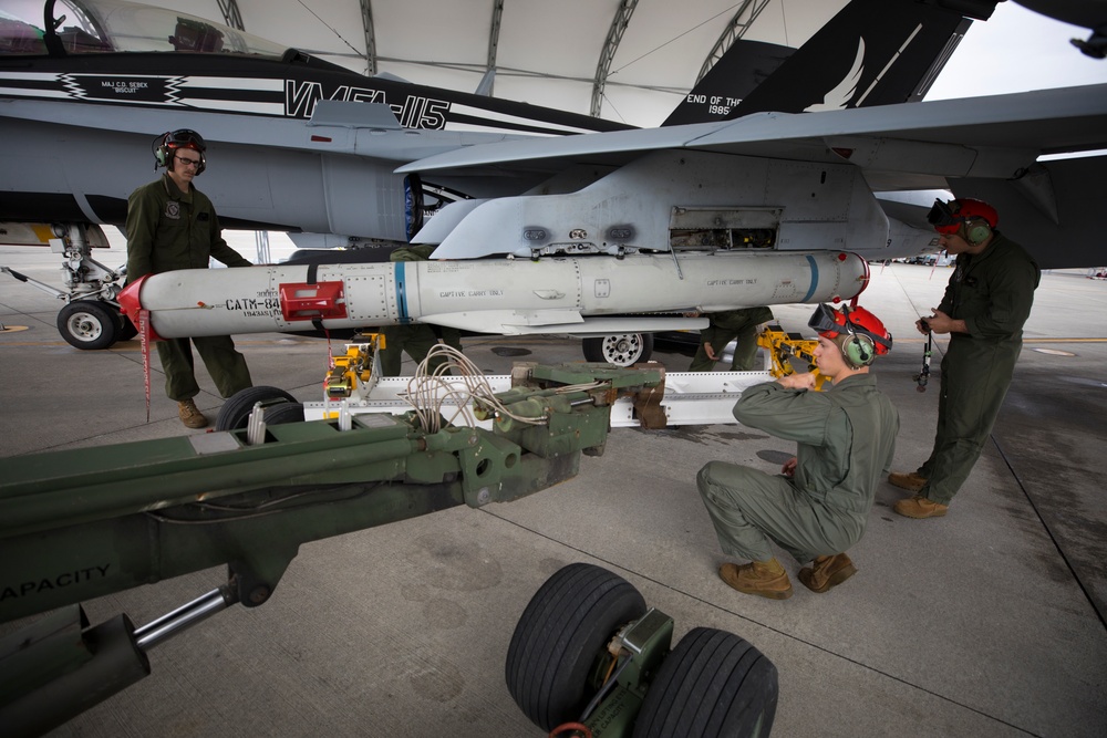 VMFA-115 Loads SLAM-ER, Hot Loads Harpoons