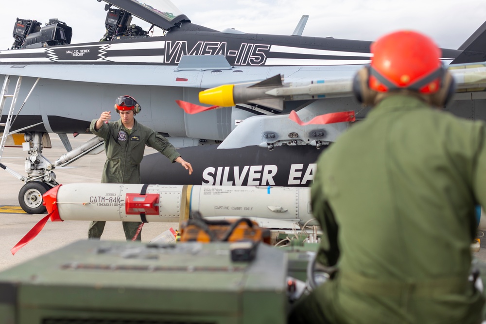 VMFA-115 Loads SLAM-ER, Hot Loads Harpoons