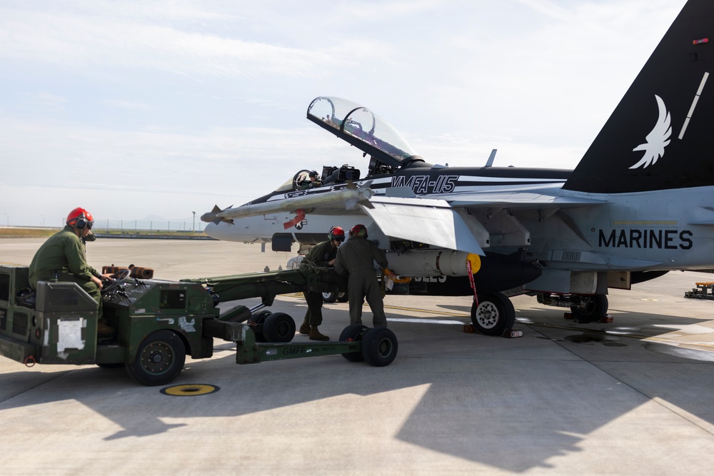 VMFA-115 Loads SLAM-ER, Hot Loads Harpoons