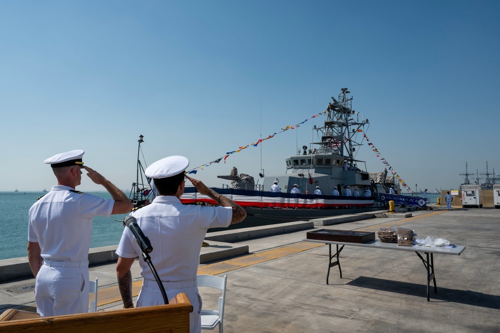 U.S. Navy Decommissions Last Patrol Craft Stationed in Bahrain