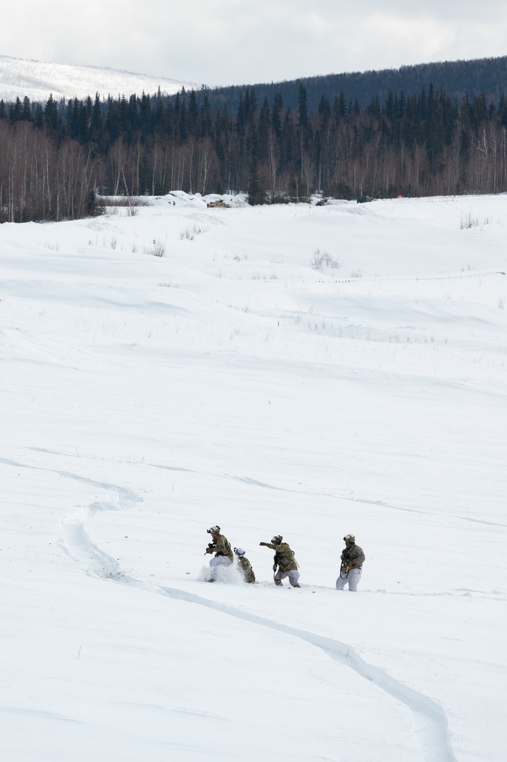 '3 Geronimo' conducts winter overland movement during JPMRC-AK 23-02