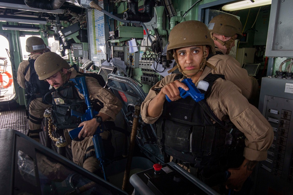 USS Paul Hamilton VBSS Training