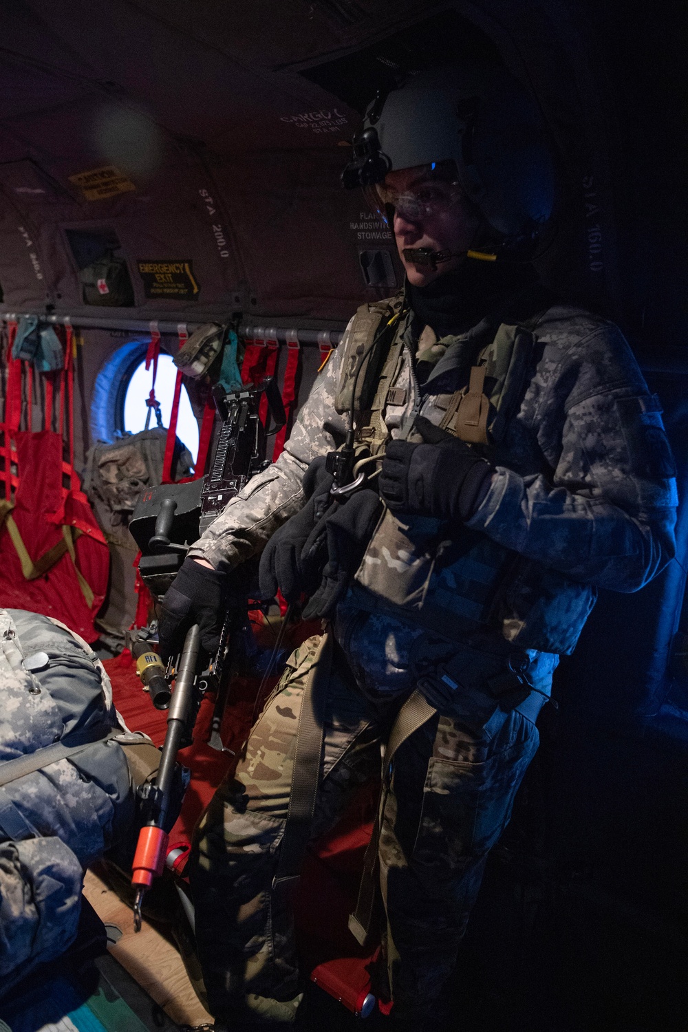 U.S. Army 'Sugar Bears' give 'Arctic Angels' a lift during JPMRC-AK 23-02