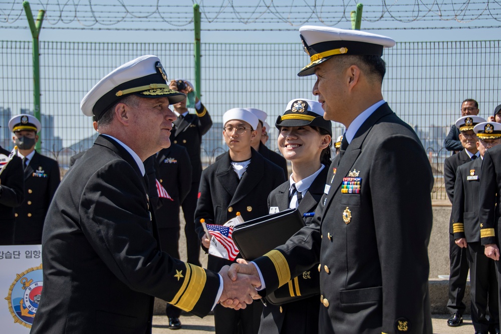 Nimitz Pulls Into Busan