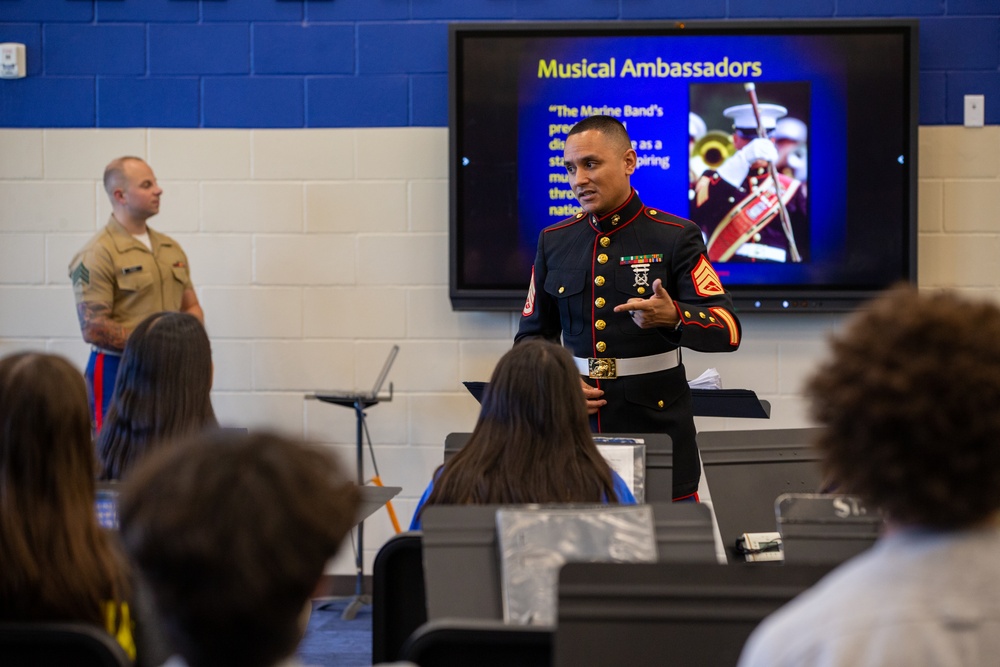 6th Marine Corps District Marines visit St. Martin High School