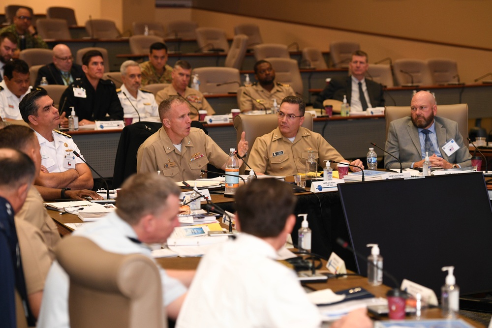 Combined Force Maritime Component Commander (CFMCC) Flag Course Conducted in Miami