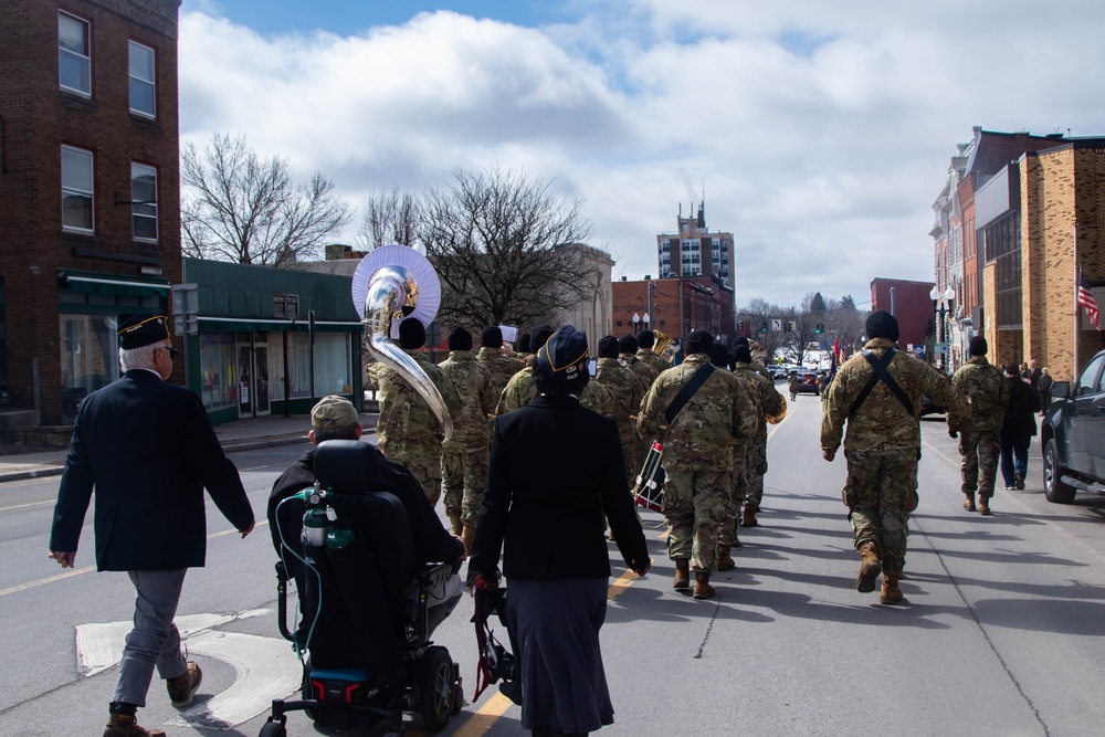 10th Mountain Division helps Carthage hold parade honoring Vietnam Vets