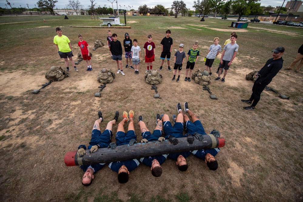 Boy Scouts Visit Special Warfare Training Wing