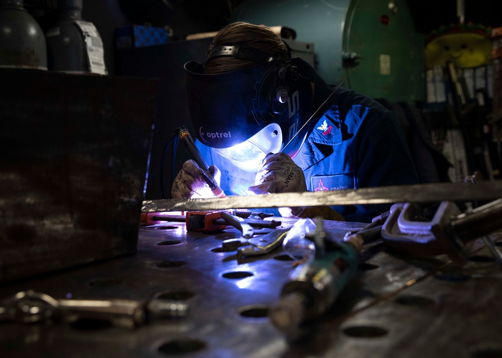 Daily Operations Aboard USS George H.W. Bush (CVN 77)