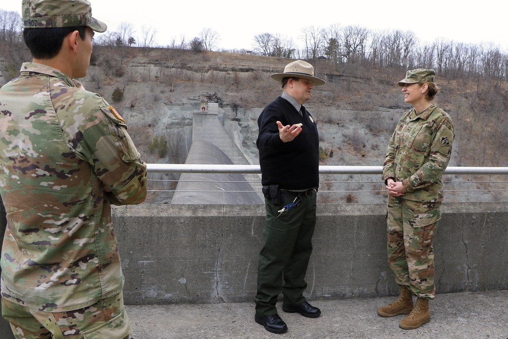 USACE Great Lakes and Ohio River Division Commander Tours New York Dam