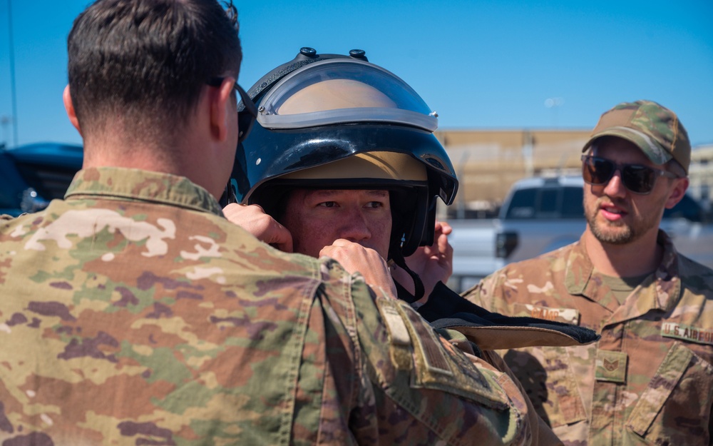 Luke Hosts Rodeo for Honorary Commanders