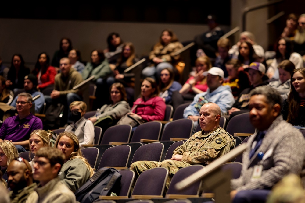 Minnesota National Guard Service Members Visit U.S. Holocaust Memorial Museum