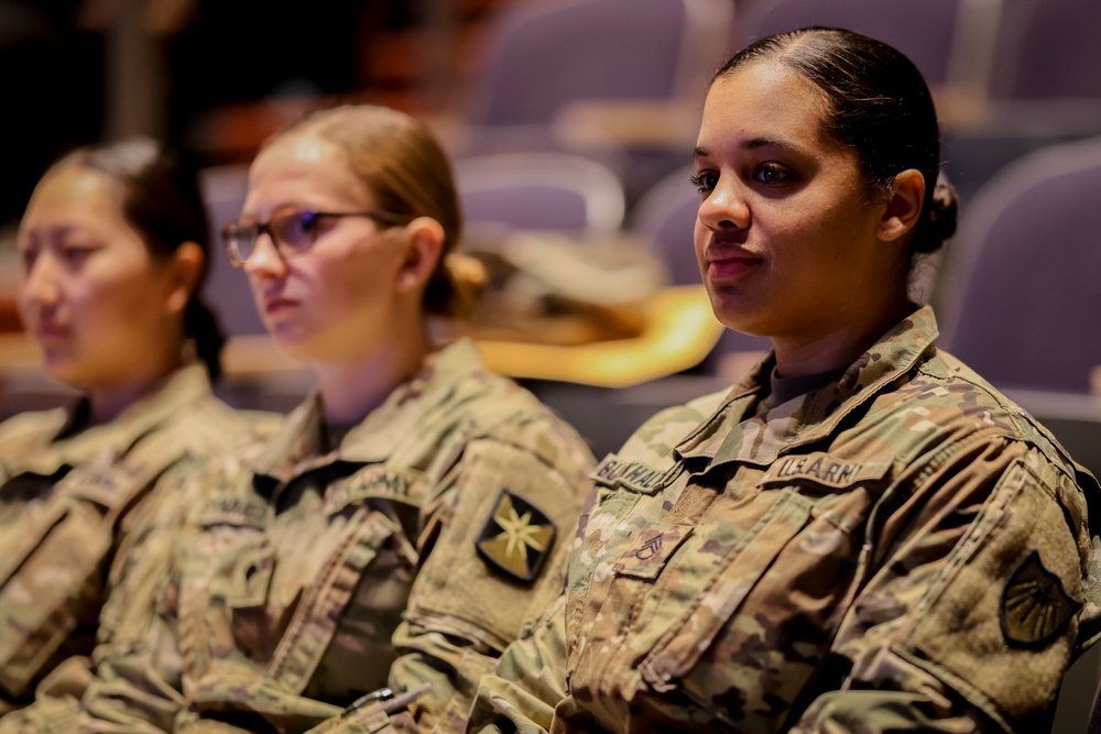 Minnesota National Guard Service Members Visit U.S. Holocaust Memorial Museum